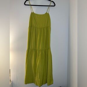 NWT! Abercrombie & Fitch summer green spaghetti strap midi dress size: M